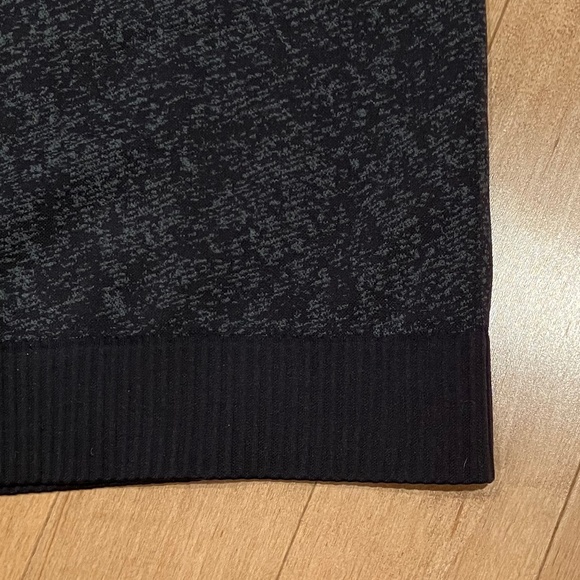 Lululemon Rest Less Pullover - Size 6 - Picture 3 of 6